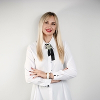 adw. Aleksandra Czekaj